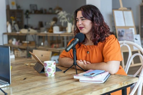 Quelles sont les différences entre les mini piscines à coque et les spas ?